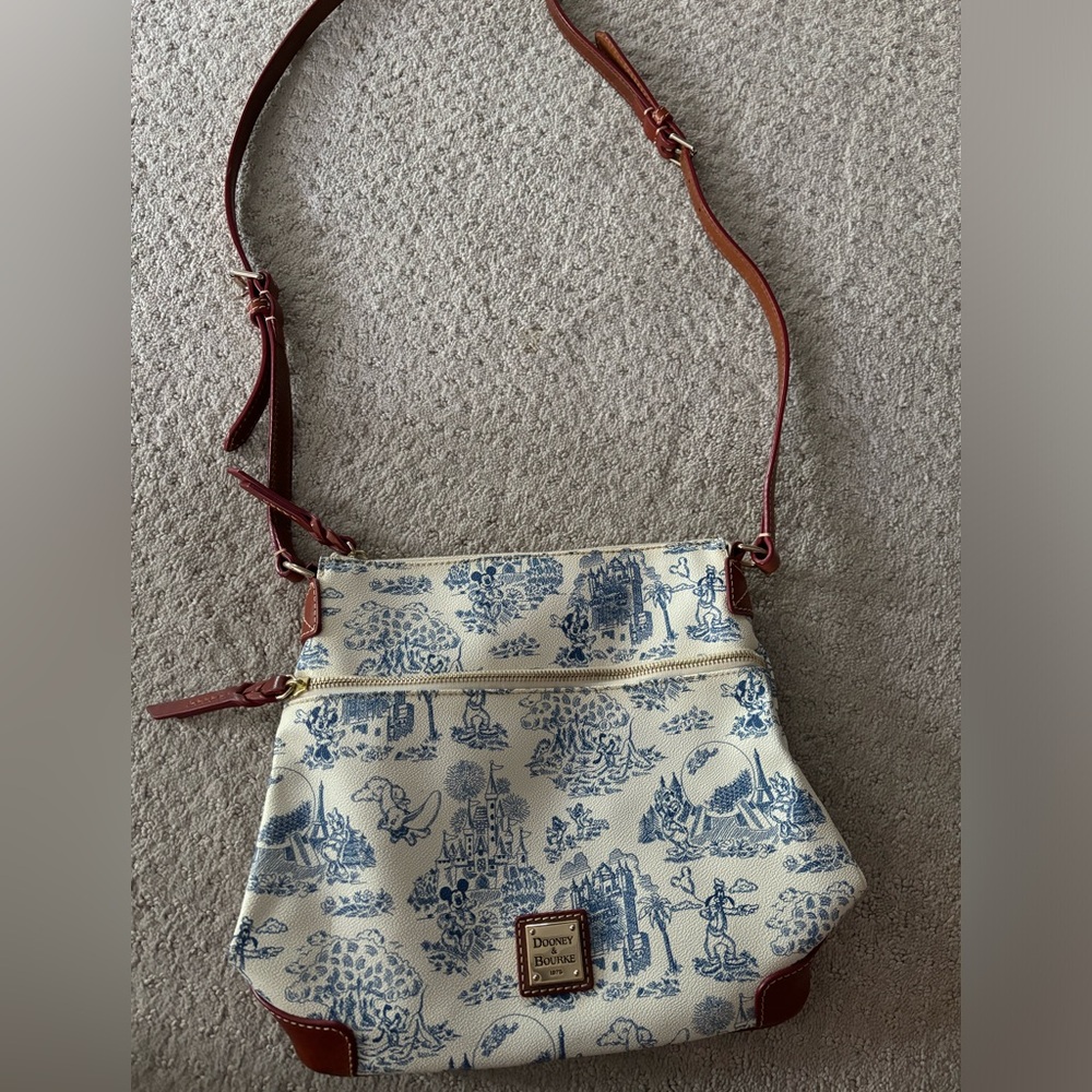Disney Dooney & Bourne cross body purse